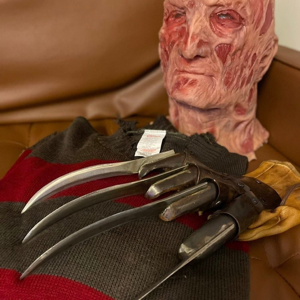 freddy krueger costume box